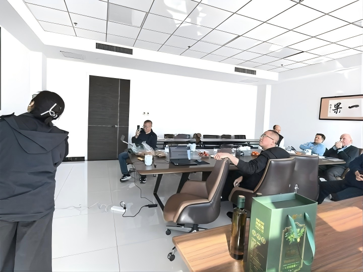 德國(guó)客商到訪一果食品